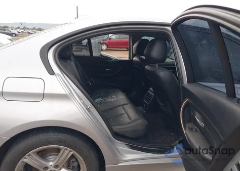 2014 BMW 328I xDrive z USA, uszkodzony, nr VIN WBA3B3C50EJ982076